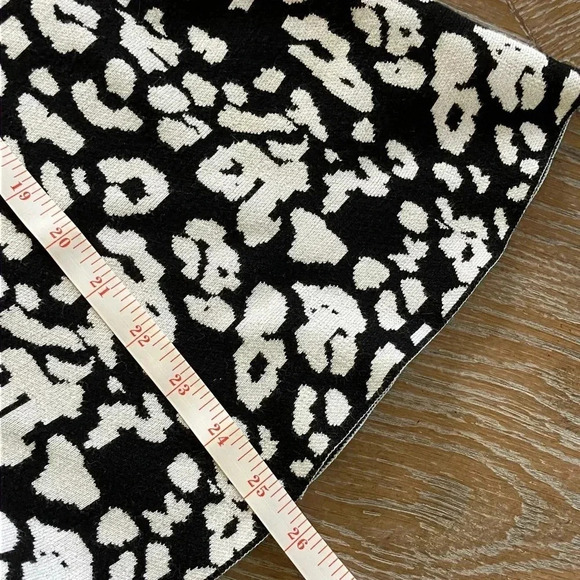 Philosophy Black & White Cat Print Full Skirt - Picture 4 of 7